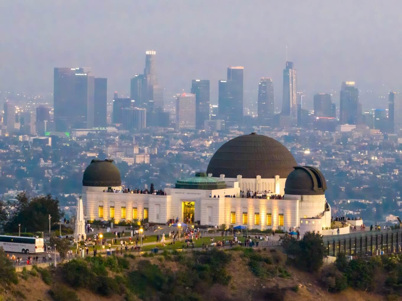 Hollywood Sign - Griffith Observatory - Southern California's gateway to  the cosmos!